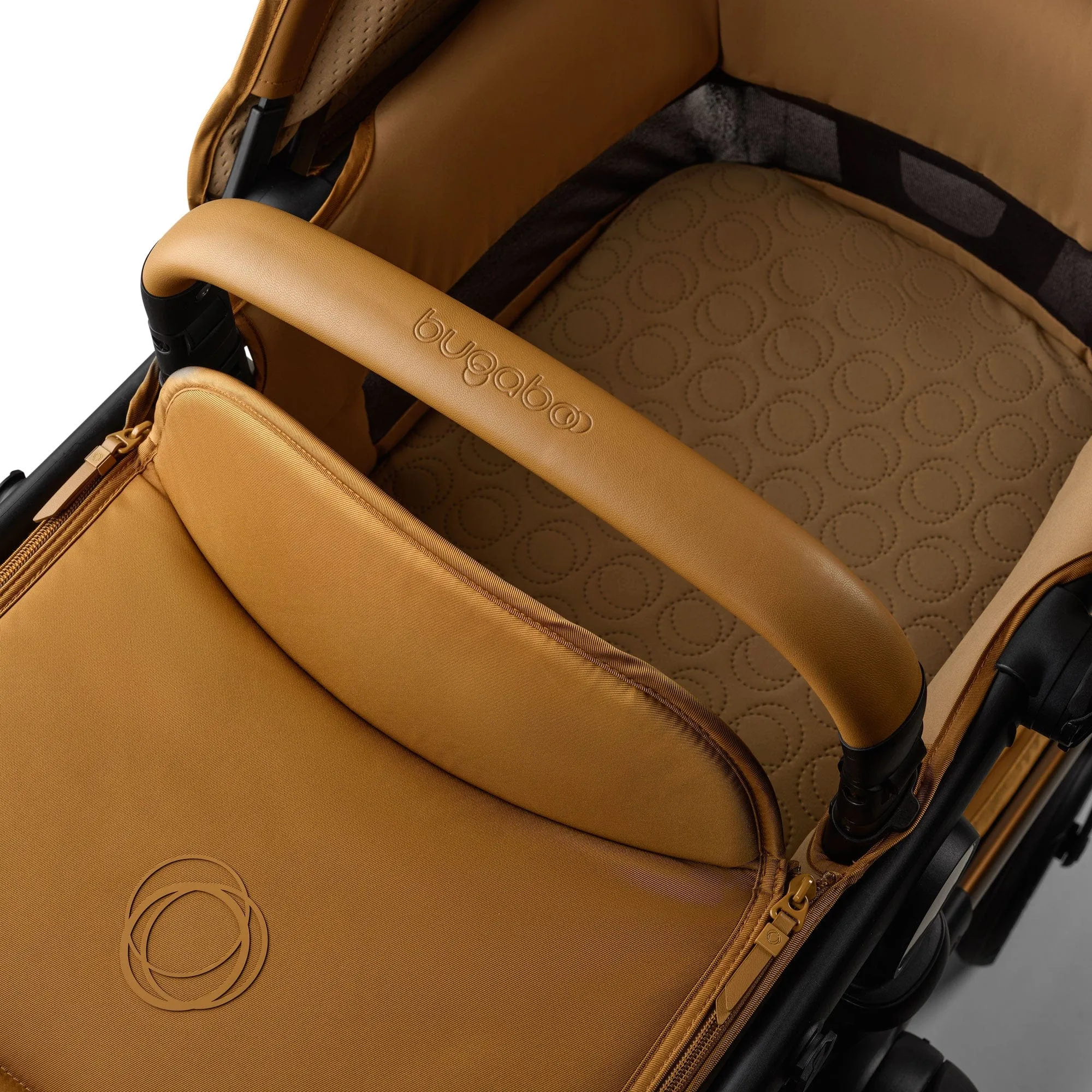 Bugaboo Fox 5 Noir Maxi-Cosi Travel System in Amber Glow