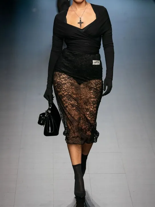 Dolce&amp;Gabbana   Floral lace longuette skirt 