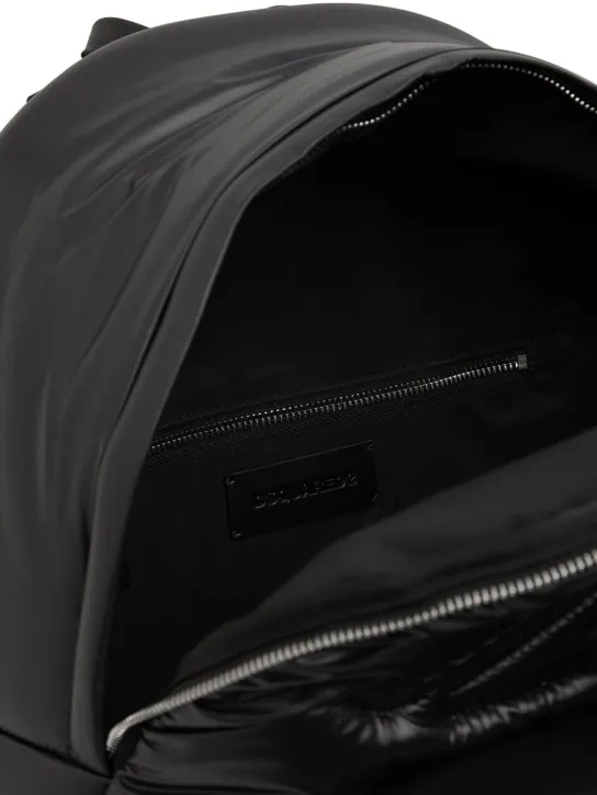 Dsquared2   Maxi logo backpack 
