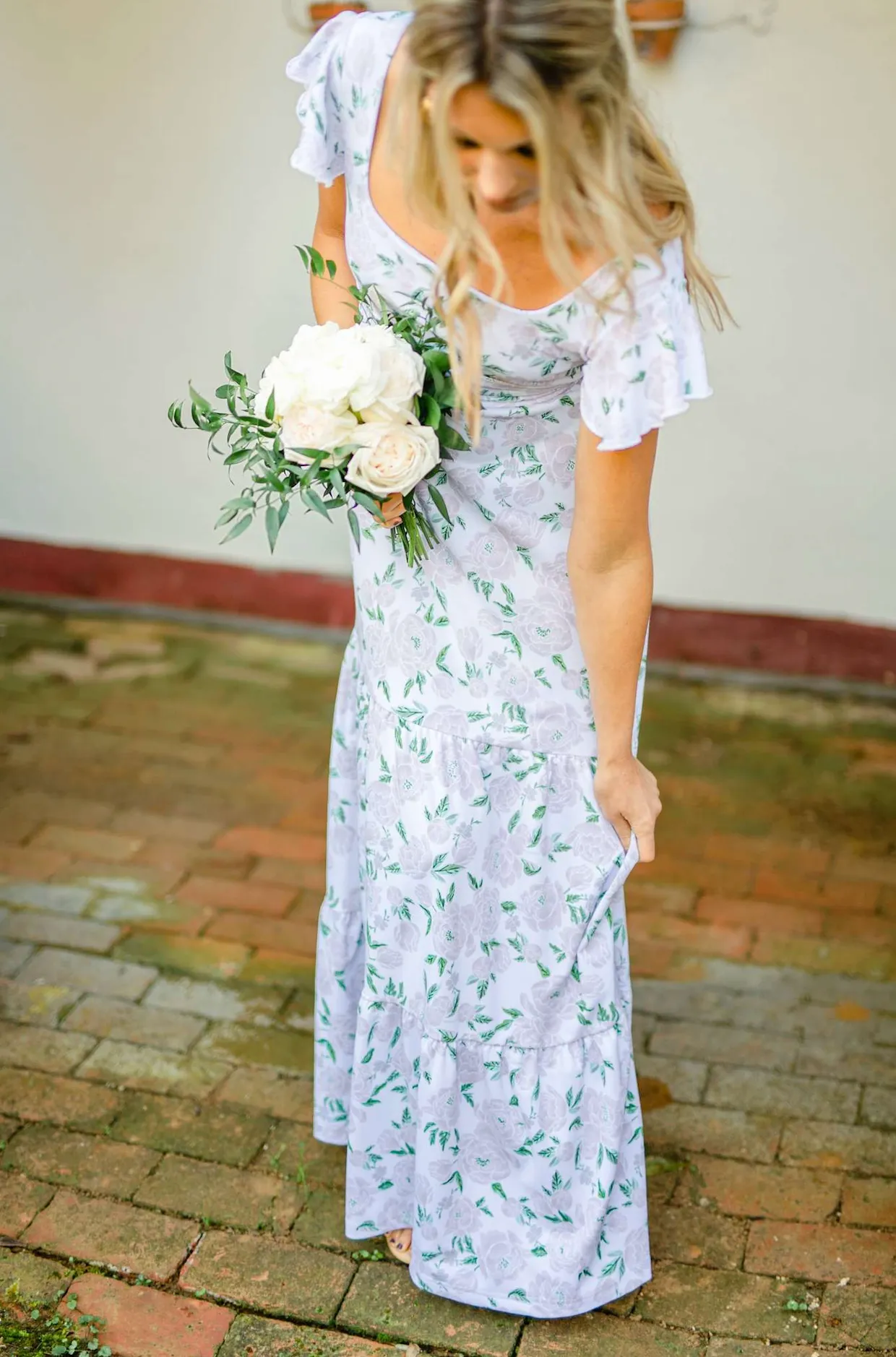 Isabella - Peony Prosecco