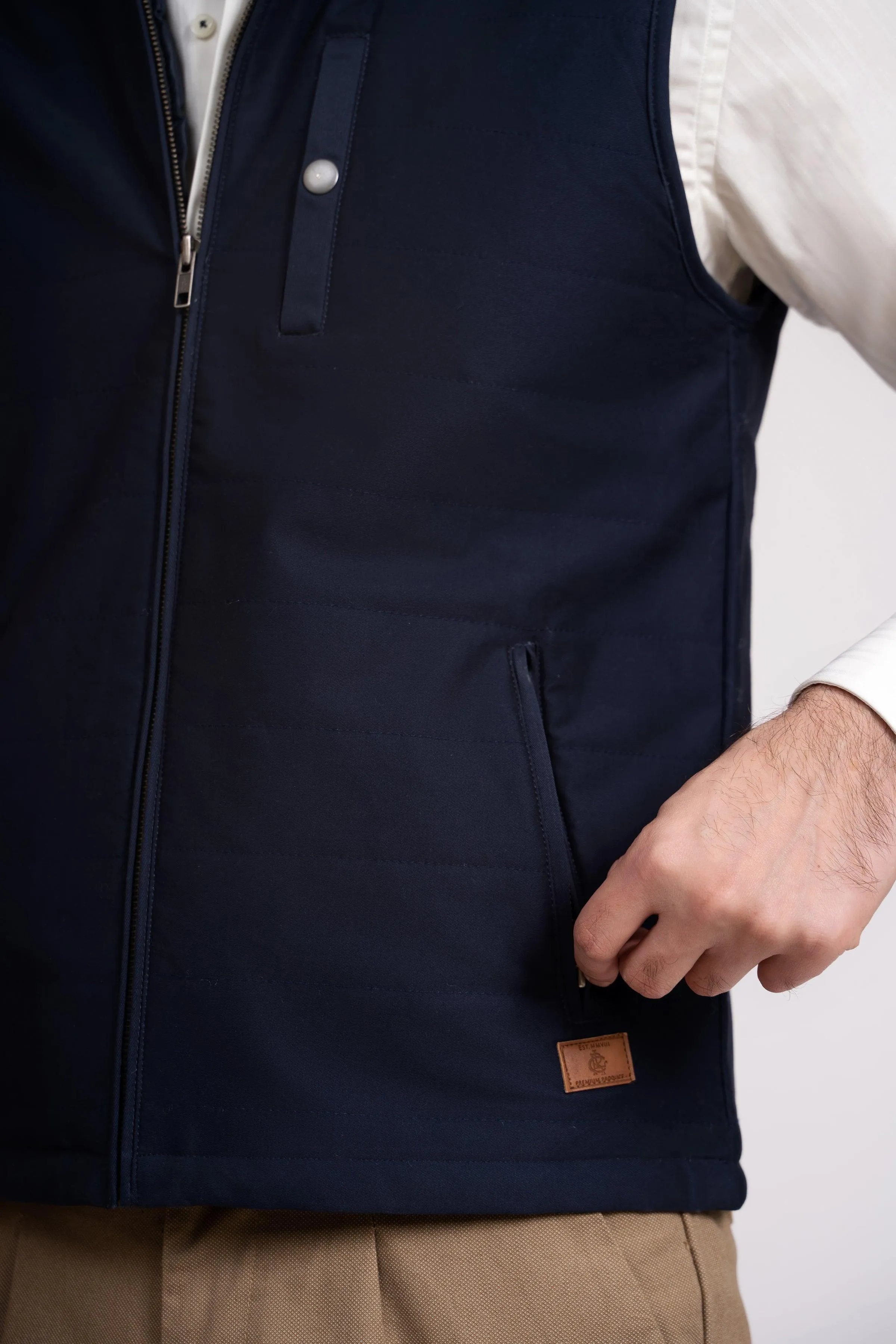 JACKET QUILTED SLEEVE LESS NAVY