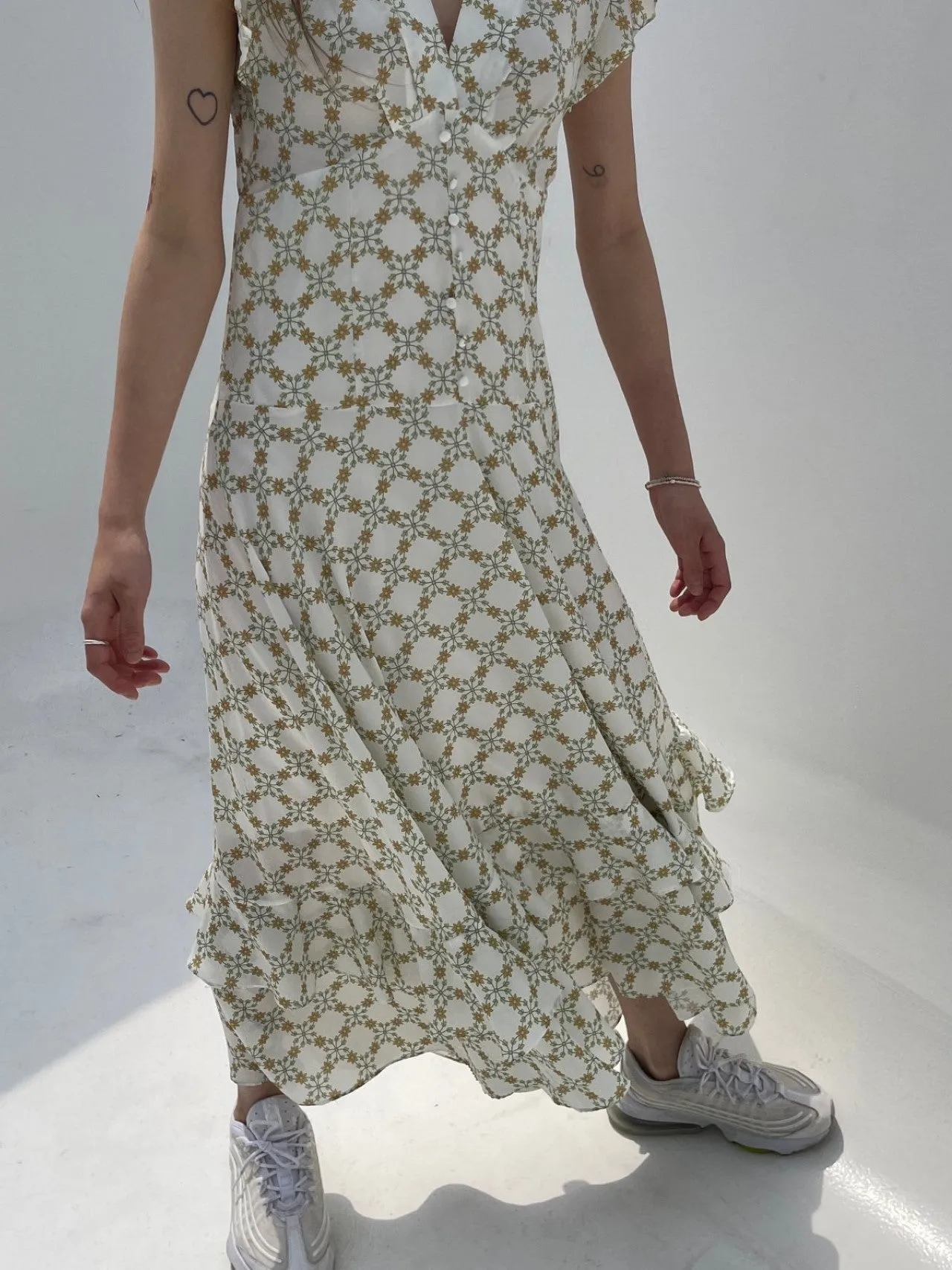 MOLLY DRESS