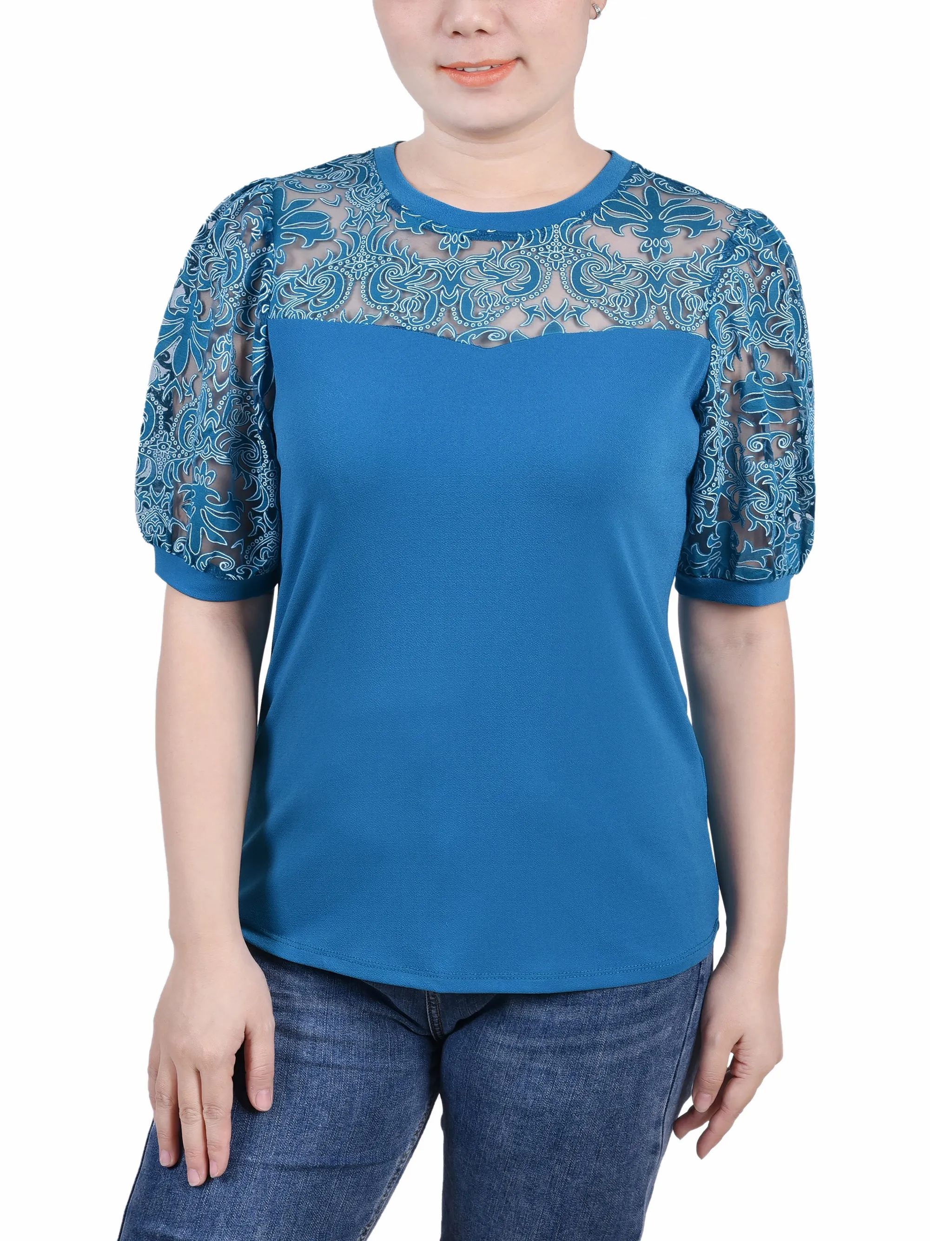 Petite Puff Lace-Sleeve Top