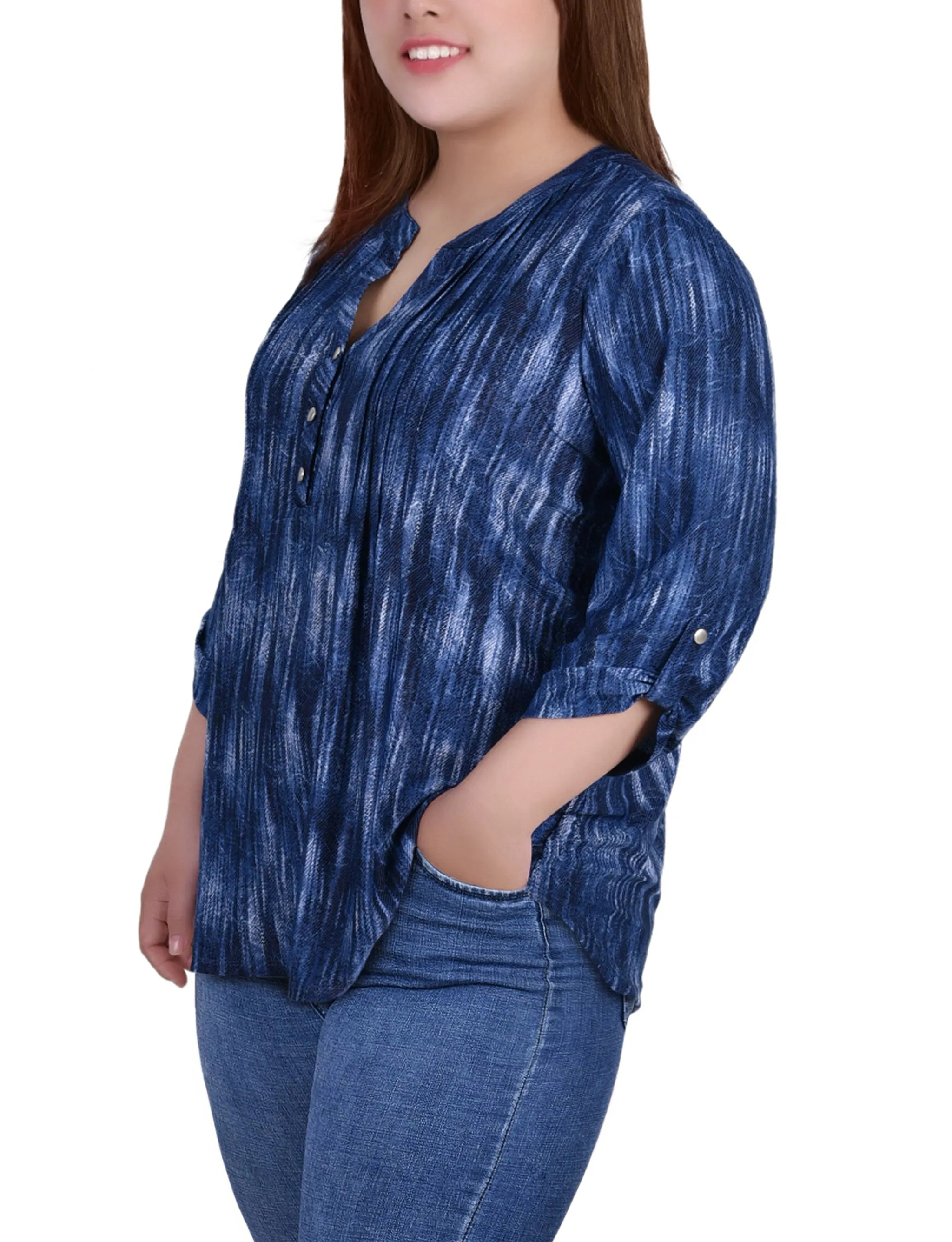 Plus Size 3/4 Sleeve Roll Tab Y Neck Pullover Top