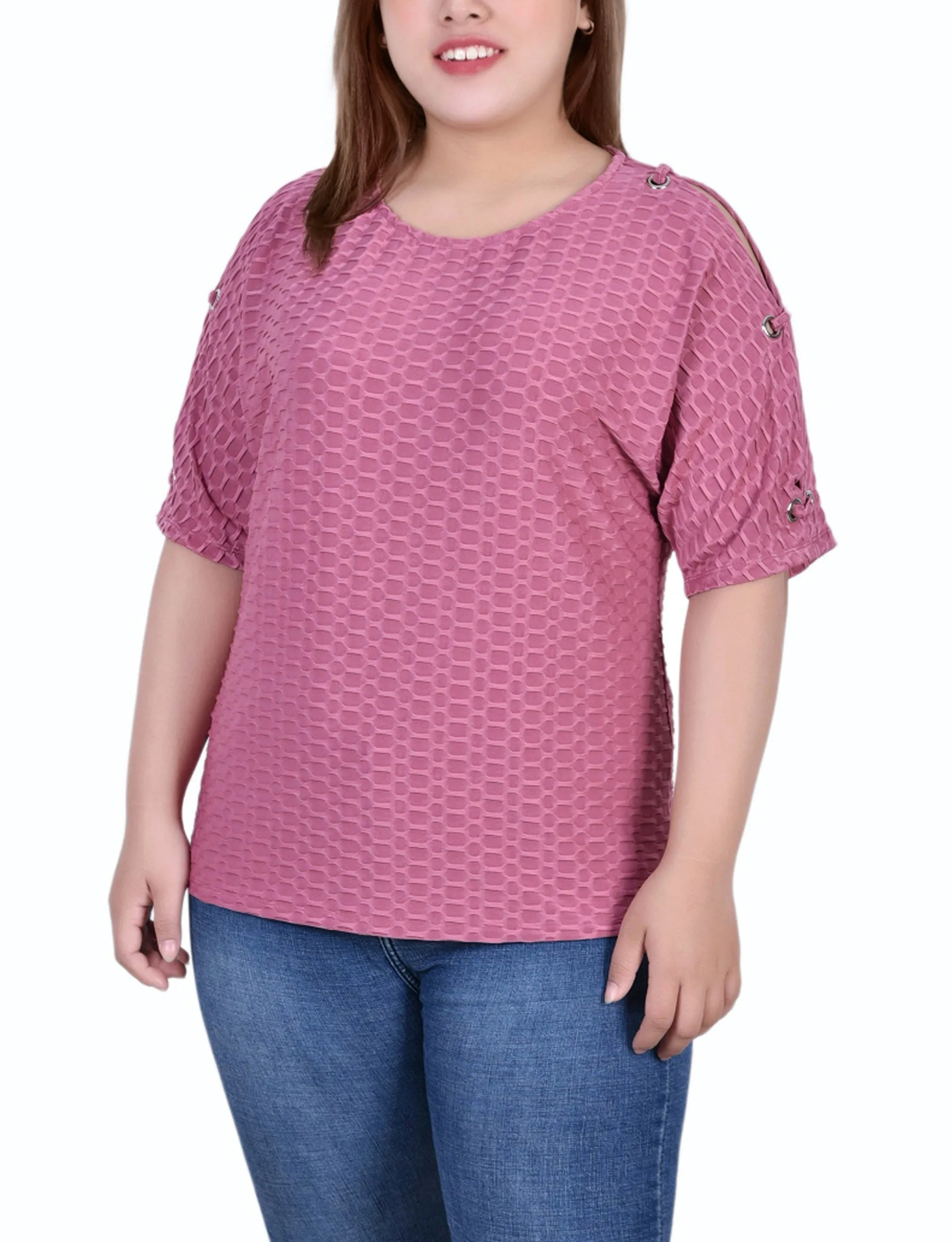 Plus Size Short Sleeve Honeycomb Textured Grommet Top