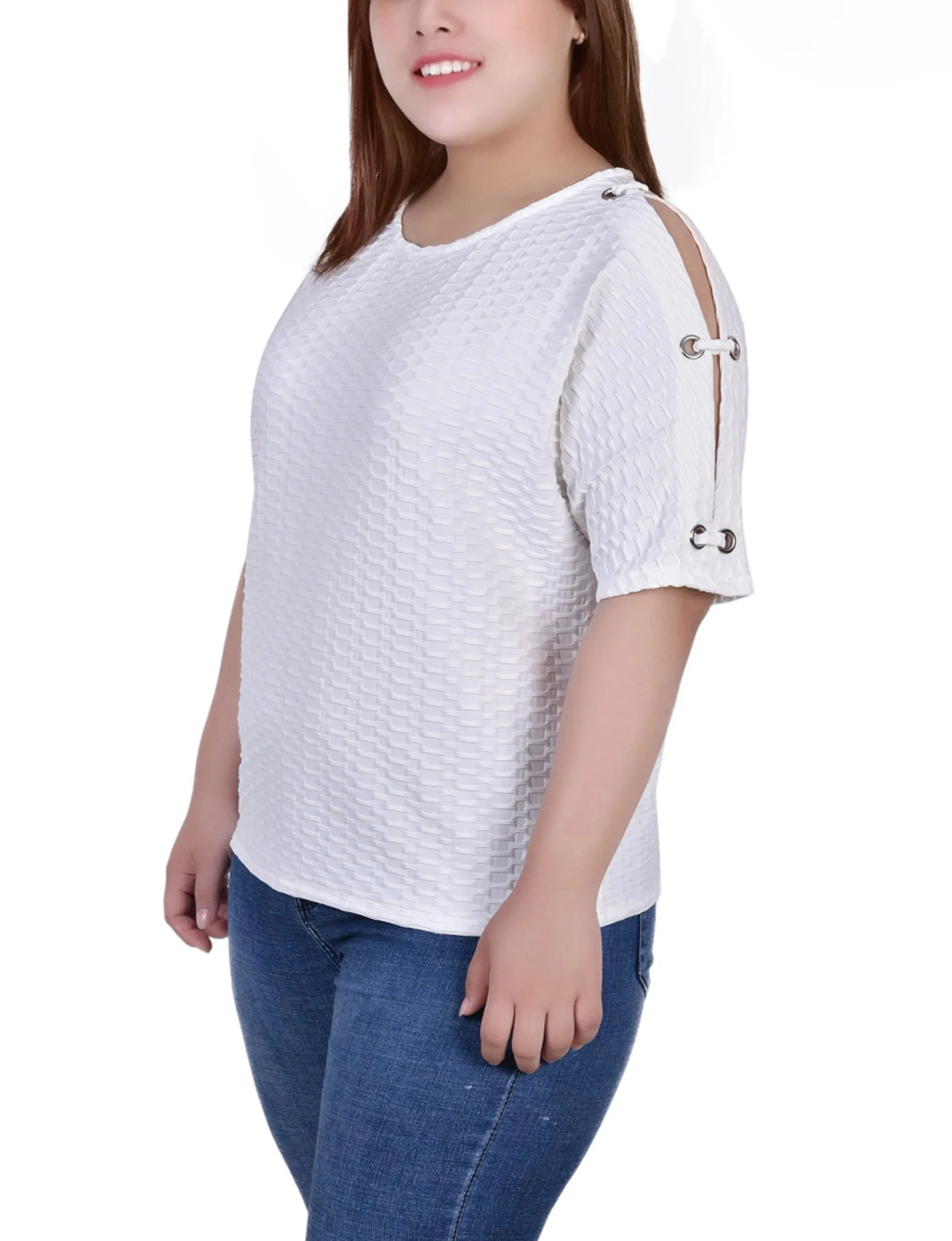 Plus Size Short Sleeve Honeycomb Textured Grommet Top
