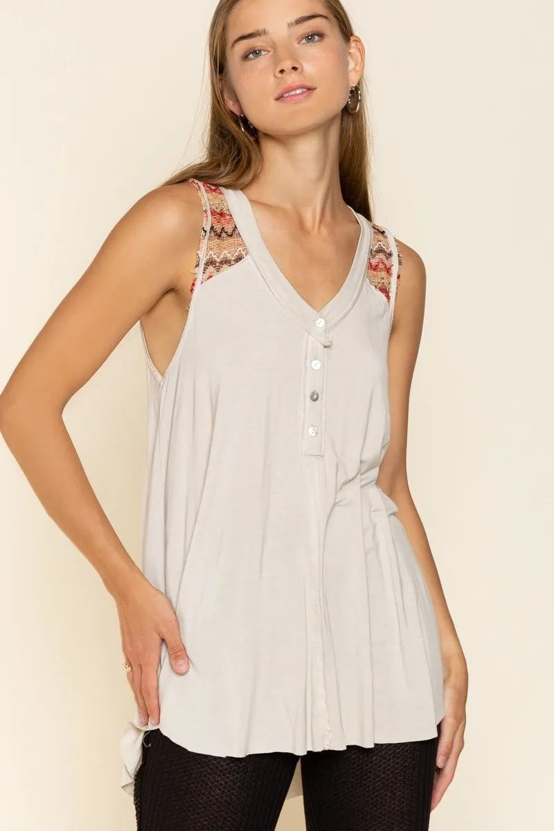 SLEEVELESS BOHO KNIT TOP