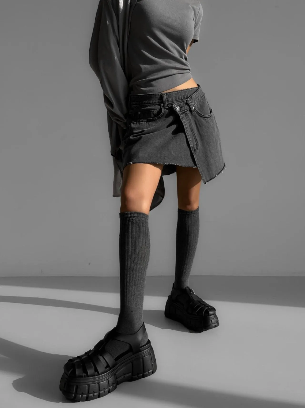 UNBALANCED WRAP DENIM SKIRT