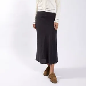 Woven A-Line Skirt Black